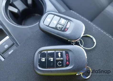 2025 Honda Civic Sport z USA, uszkodzony, nr VIN 2HGFE2F56SH538471